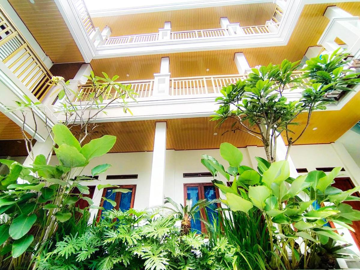 Hometown Residence Bandar Lampung Exteriér fotografie